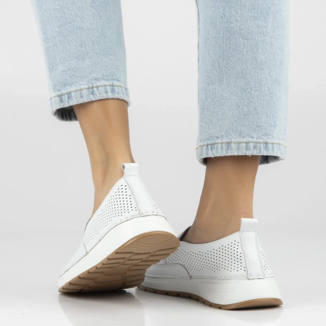 Bílé kožené polobotky Filippo DP7609/26 WH