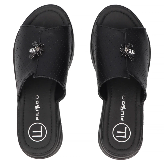 Černé kožené pantofle Filippo DK7644/26 BK