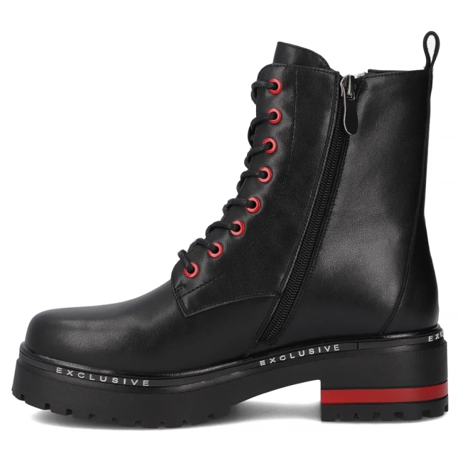 Černé kožené kotníkové boty Filippo DBT6601/26 BK
