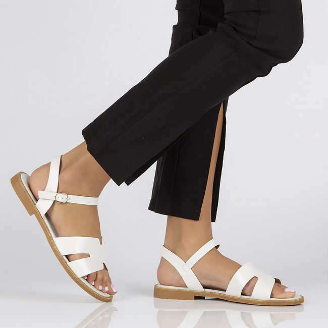 Bílé sandály Filippo DS3702/22 WH