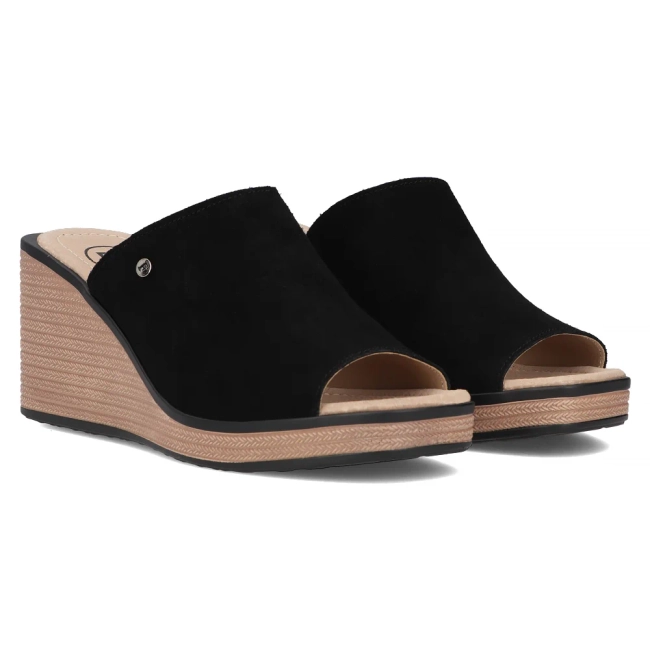 Černé kožené pantofle Filippo DK6028/24 BK