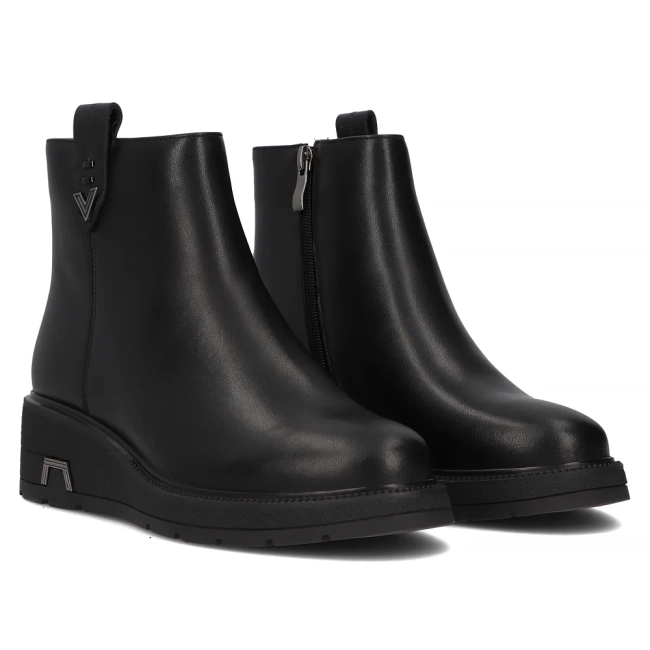 Černě kožené kotníkové boty Filippo DBT6332/24 BK