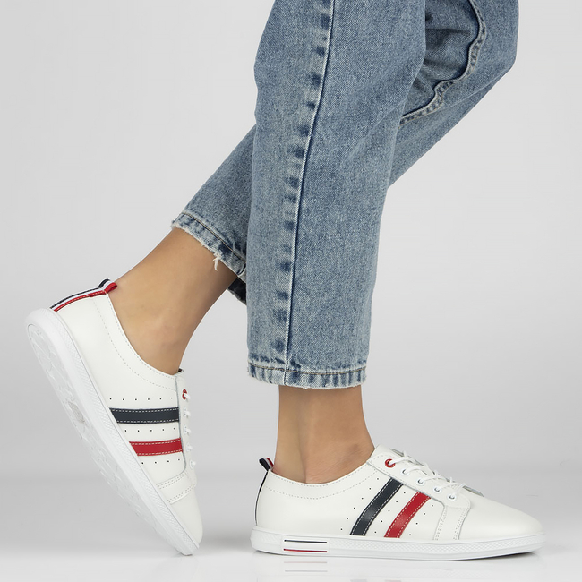 Bílé kožené polobotky Filippo DP4478/23 WH NV