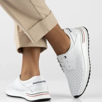 Bílé kožené polobotky Filippo DP6022/24 WH