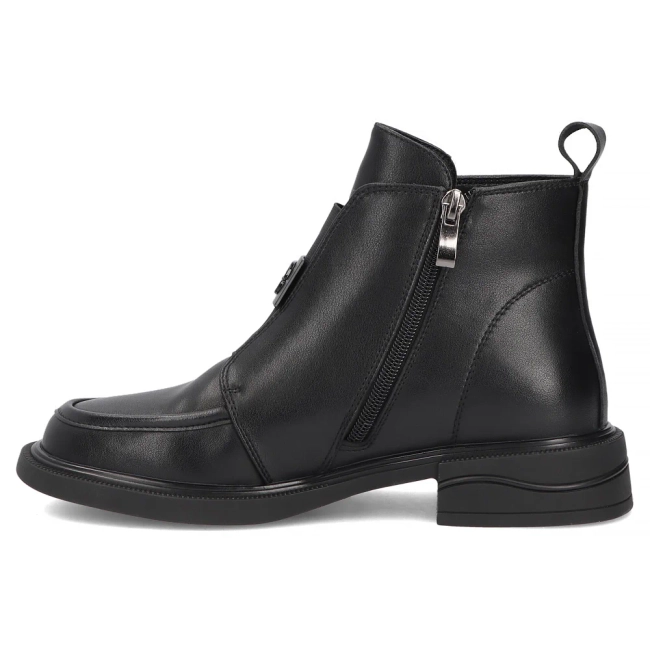 Černé kožené kotníkové boty Filippo DBT8239/26 BK