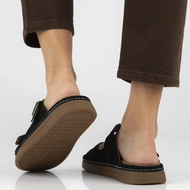 Černé kožené pantofle Filippo DK7802/26 BK