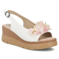 Bílé kožené sandály Filippo DS7647/26 WH
