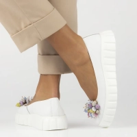 Bílé kožené polobotky Filippo DP6996/26 WH