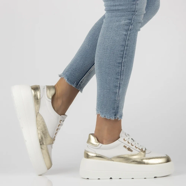 Bilo-zlaté kožené sneakersy Filippo DP6842/25 WH GO