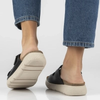 Černé kožené pantofle Filippo DK7925/26 BK