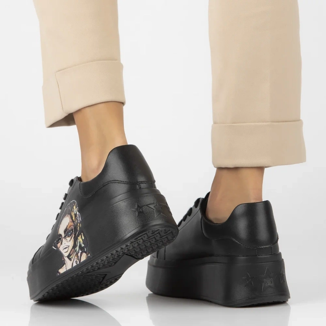 Černé kožené sneakersy Filippo DP6207/24 BK