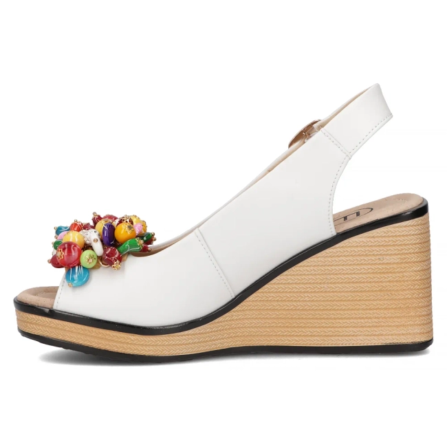 Bílé kožené sandály Filippo DS6021/24 WH